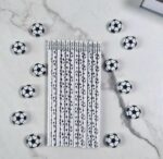 قلم رصاص مع محاية على شكل كرة قدم