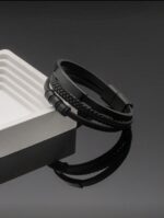 سوار شبابي أنيق من الجلد والمعدن