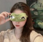 ⁦قناع نوم على شكل عيون ضفدع⁩ - الصورة ⁦4⁩