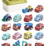 مجموعة سيارات صغيرة مع علبة