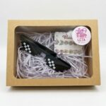 بوكس يحتوي على حلق يونيكورن مع نظارات بيكسيل