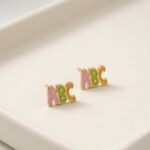 حلق على شكل abc